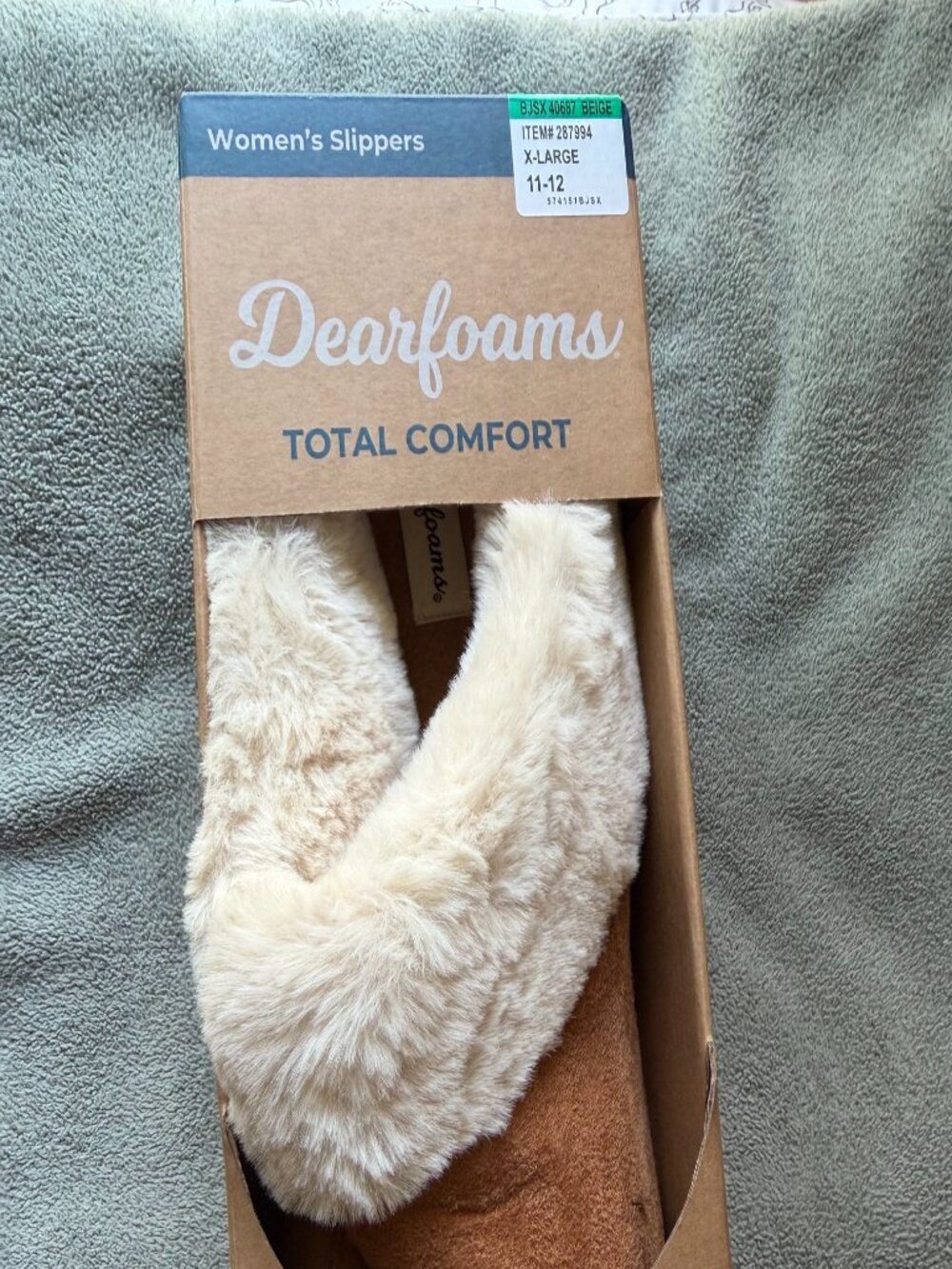 Dearfoams Women’s Elaine Tan- Biege Microsuede Moc Toe Faux Fur Clog Size 11-12